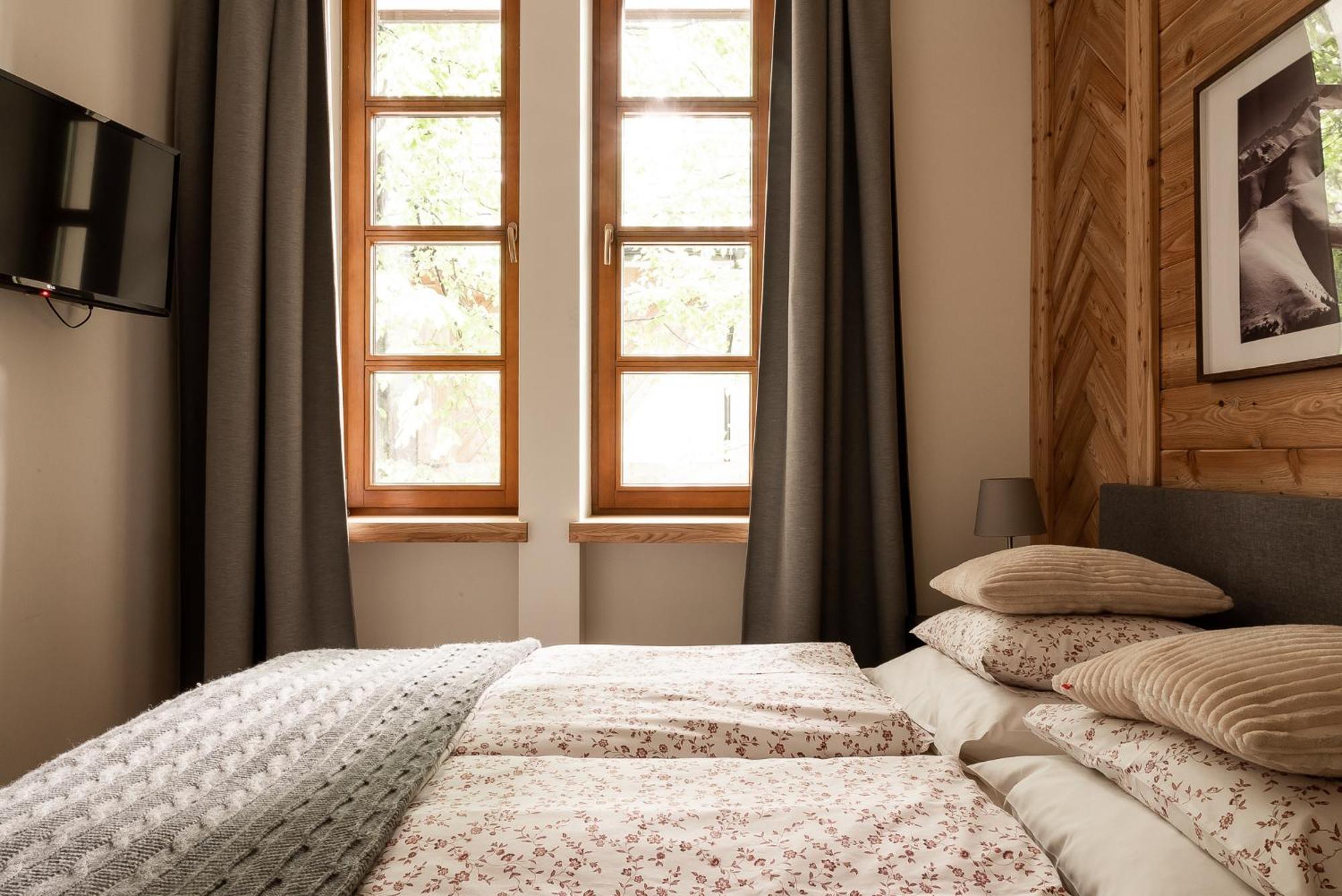 Ella Apartament